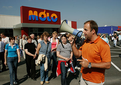 Slavnostné otvorenie obchodno-zábavného centra MÓLO v Pezinku. 24.9.2005.