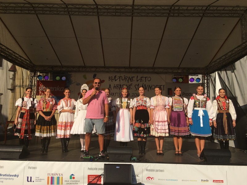 Slovenka na Hlavnom namesti. Miss Folklor 2016. 8.september 2016. Bratislava